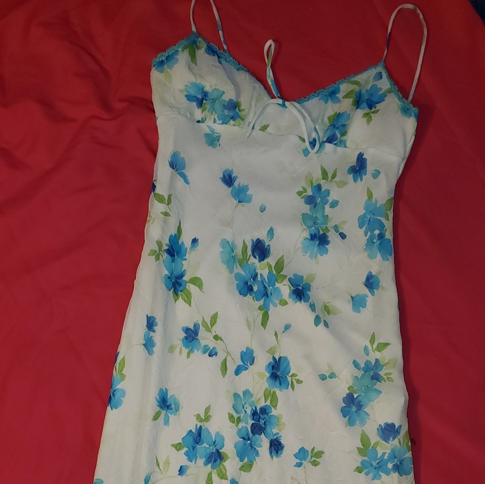 Classy asymmetrical hem sun dress
